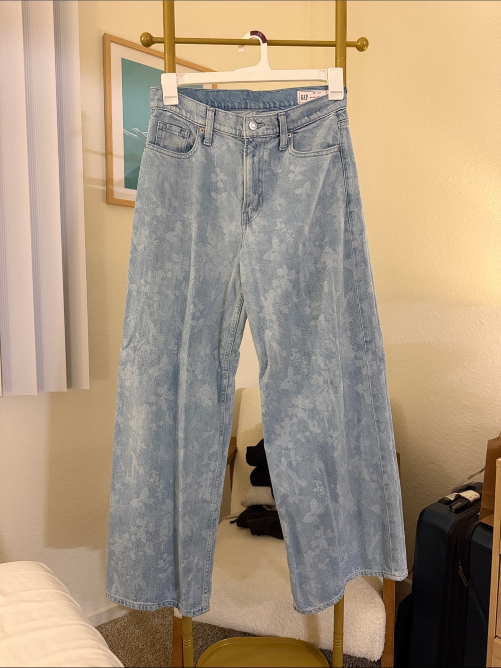 Brand new with no tags GAP Light Blue Floral Wide-Leg Jeans